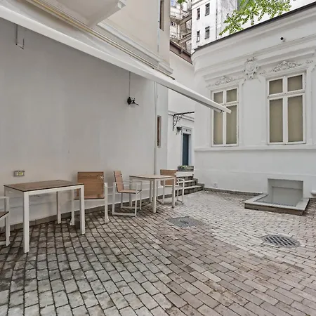 Appartement Continental Standard Boekarest